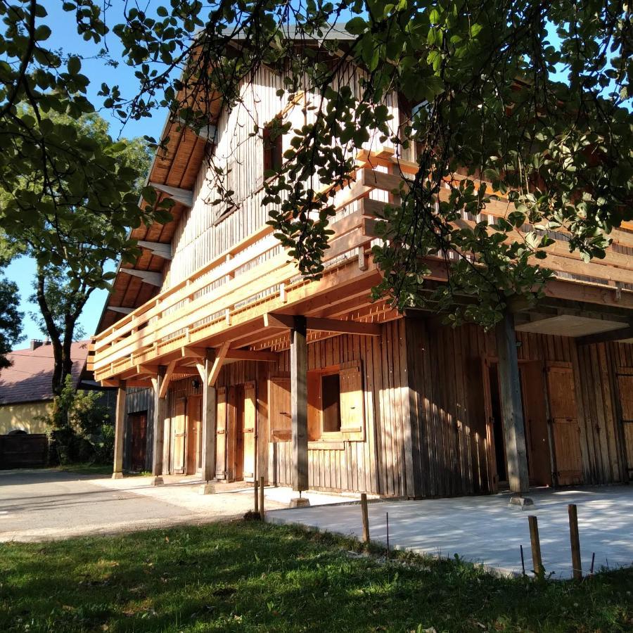 Les Dames De La Saugiat Bed & Breakfast Le Fied Exterior foto