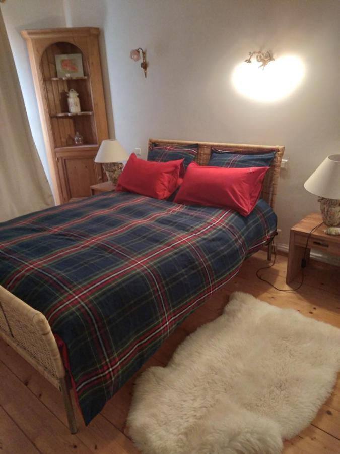 Les Dames De La Saugiat Bed & Breakfast Le Fied Exterior foto