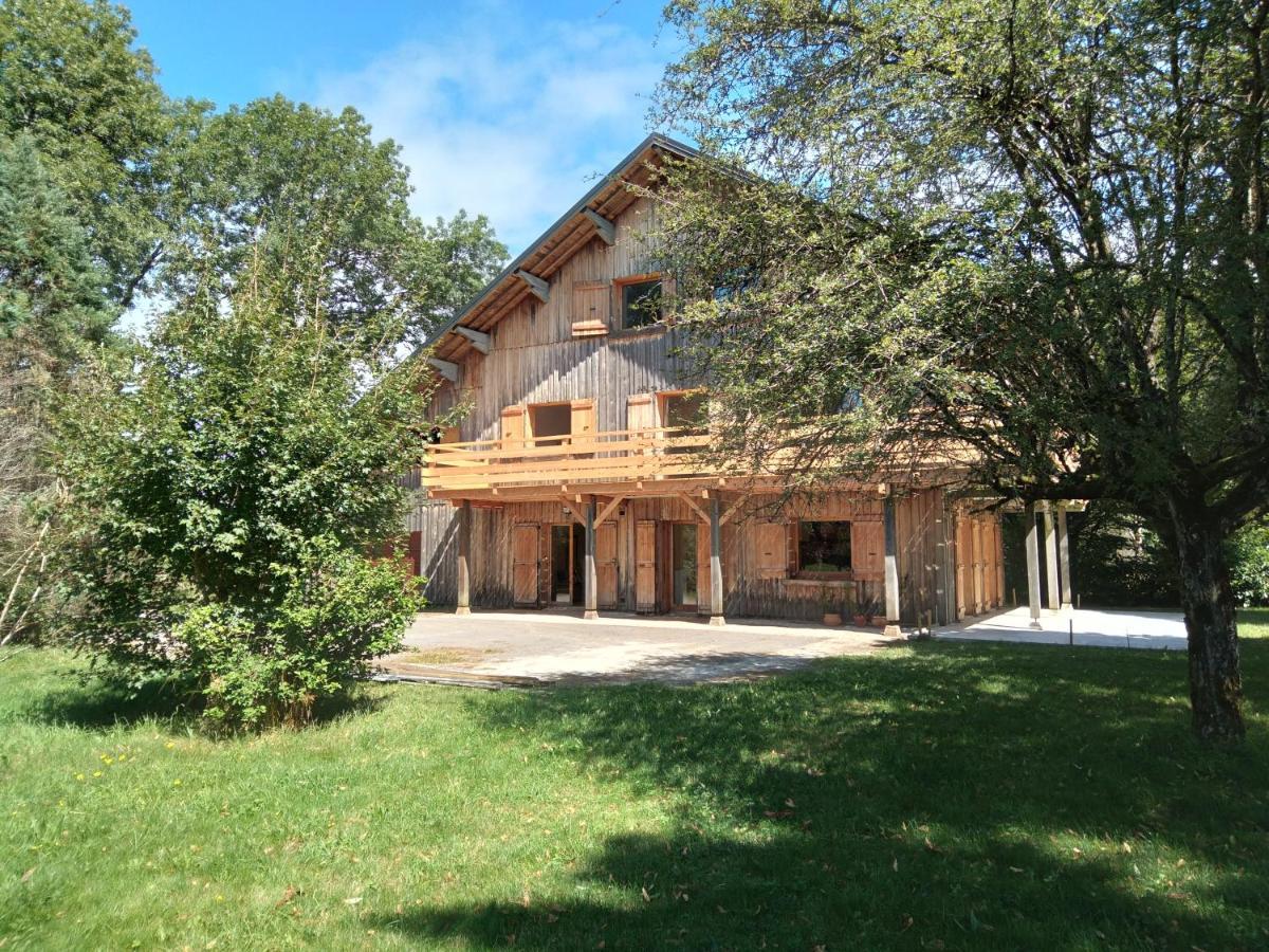 Les Dames De La Saugiat Bed & Breakfast Le Fied Exterior foto