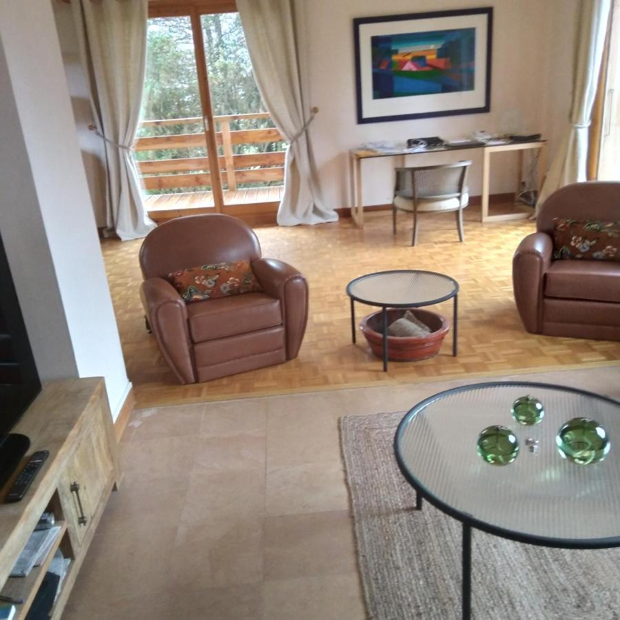 Les Dames De La Saugiat Bed & Breakfast Le Fied Exterior foto