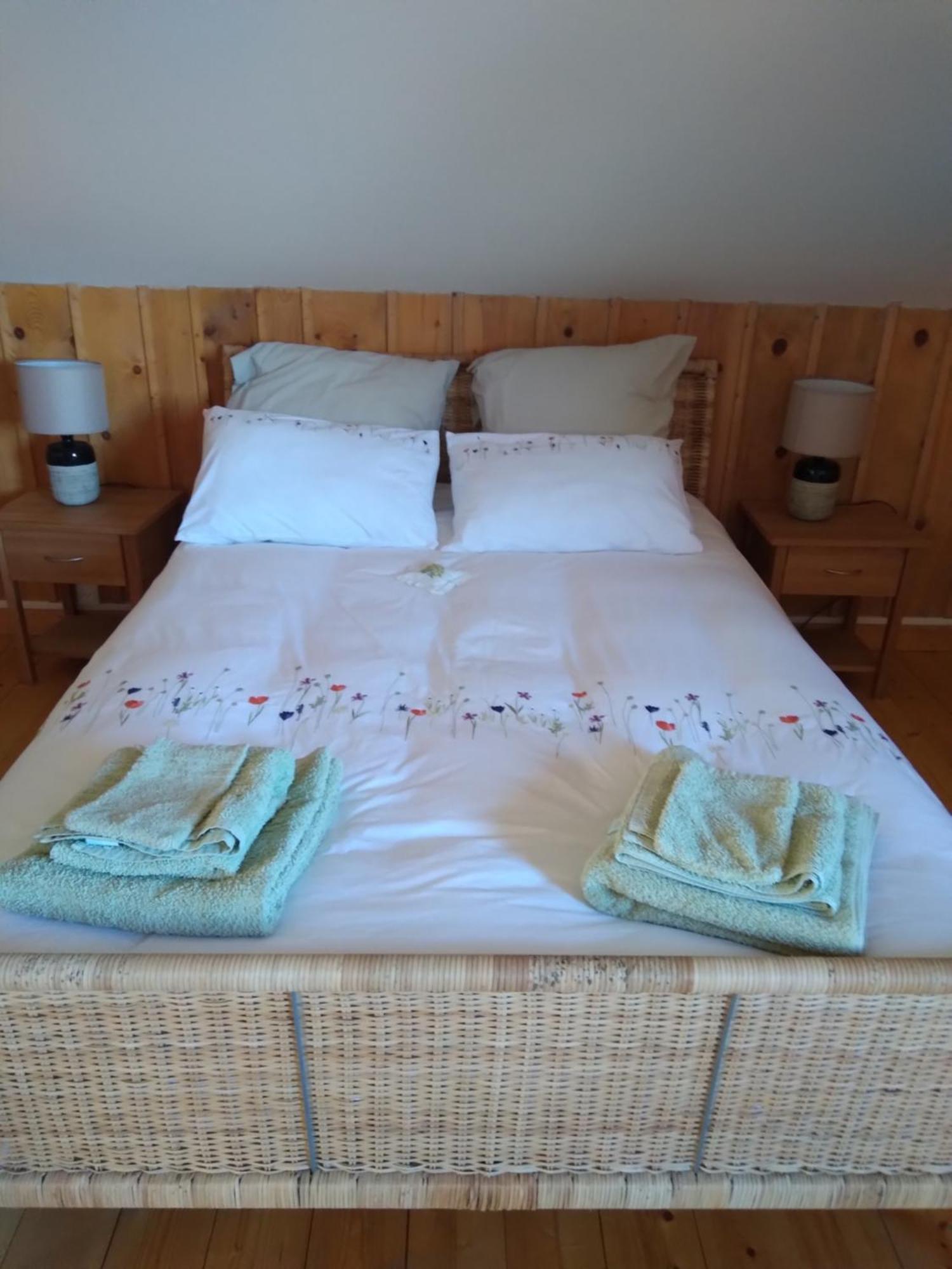 Les Dames De La Saugiat Bed & Breakfast Le Fied Exterior foto
